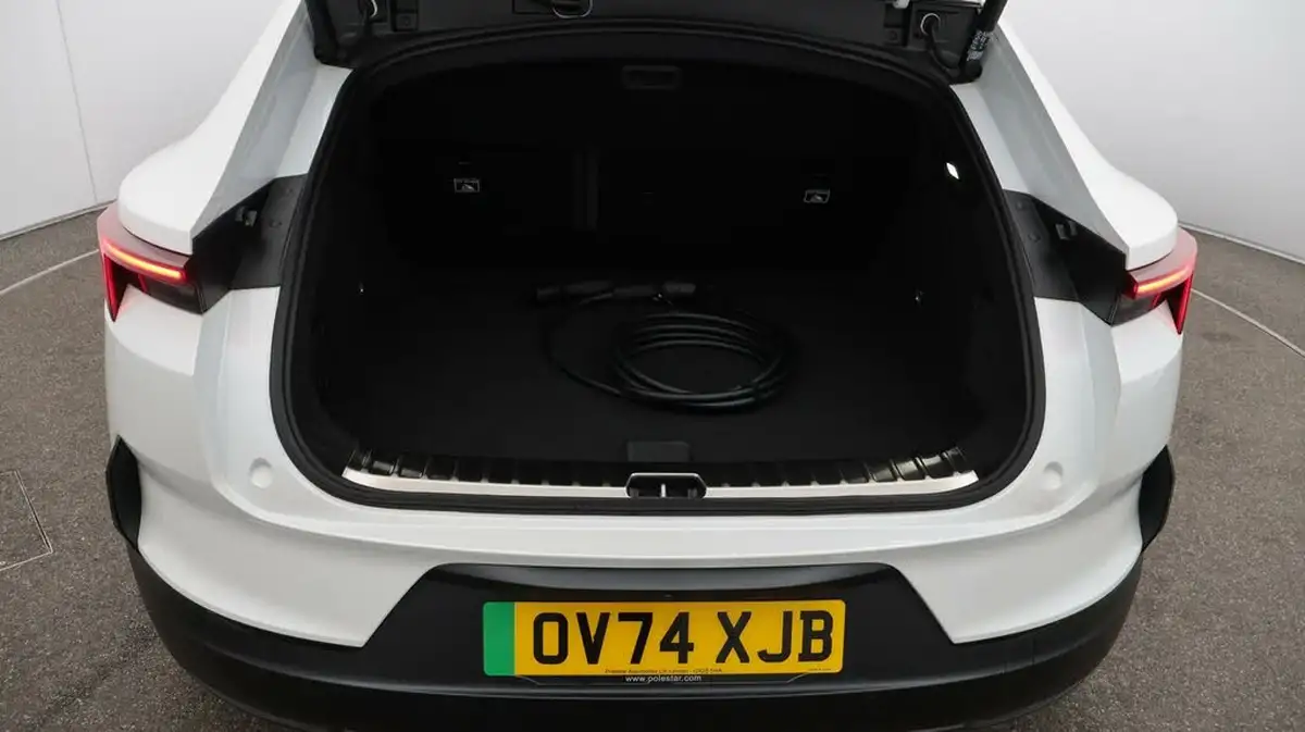 2024-polestar-polestar-4-e-ps4-200kw-single-big-17