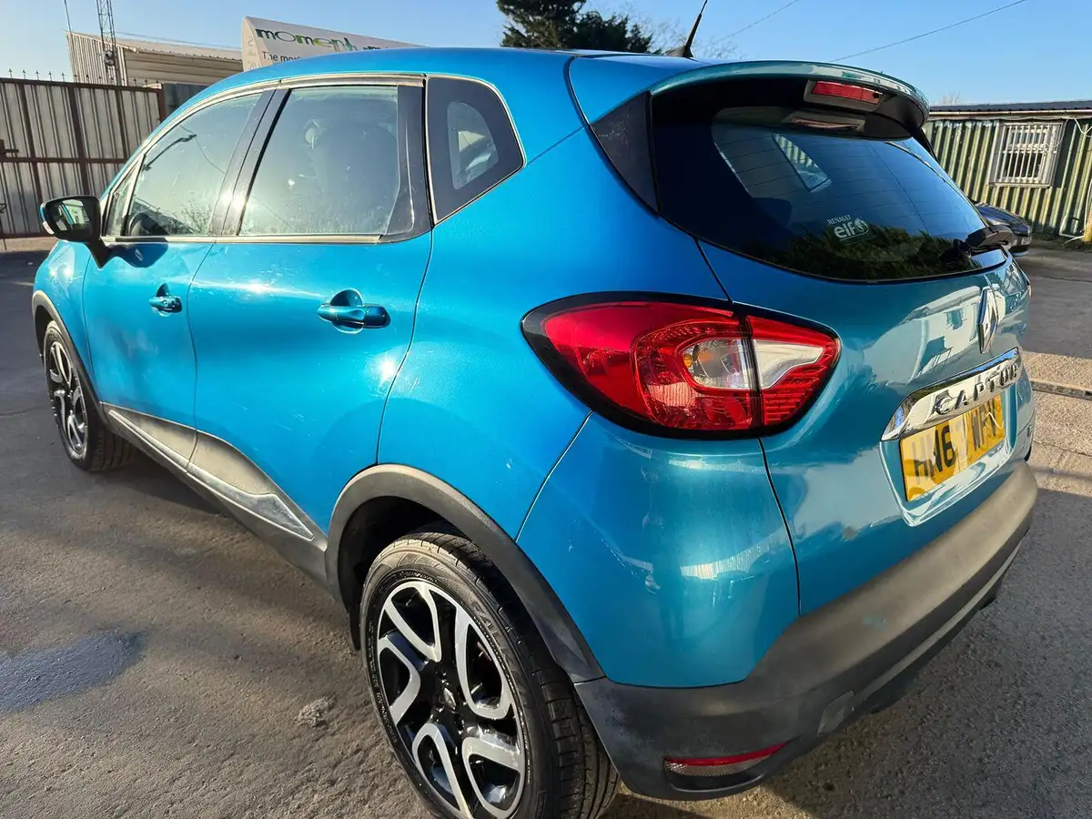 2013-renault-captur-09-dynamique-big-38