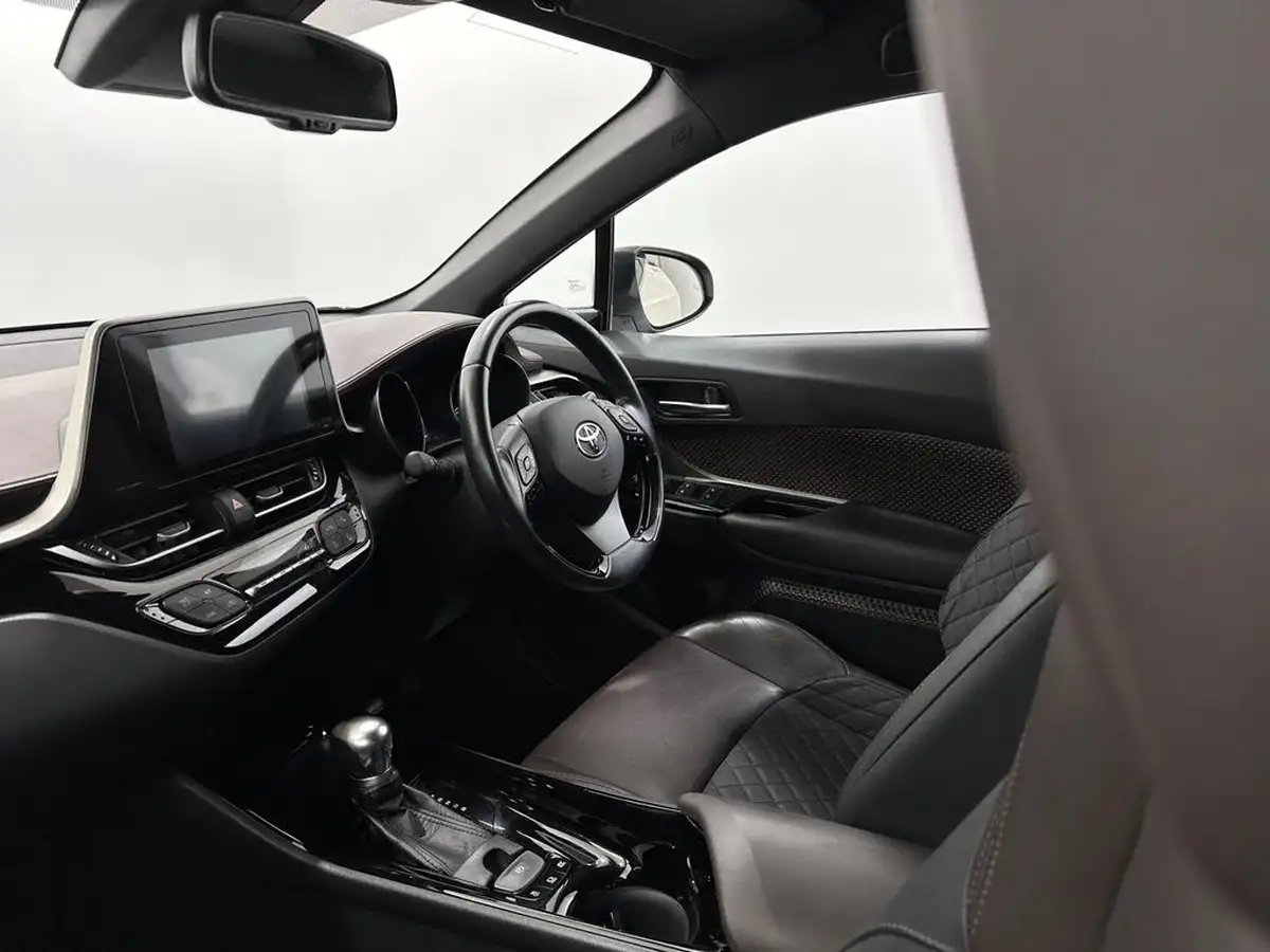 2017-toyota-c-hr-18-vvt-i-excel-big-27