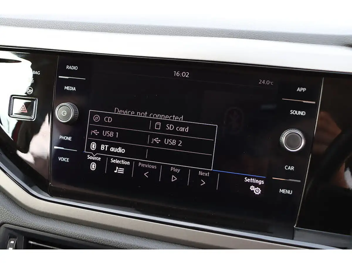 2020-volkswagen-polo-10-tsi-se-big-50