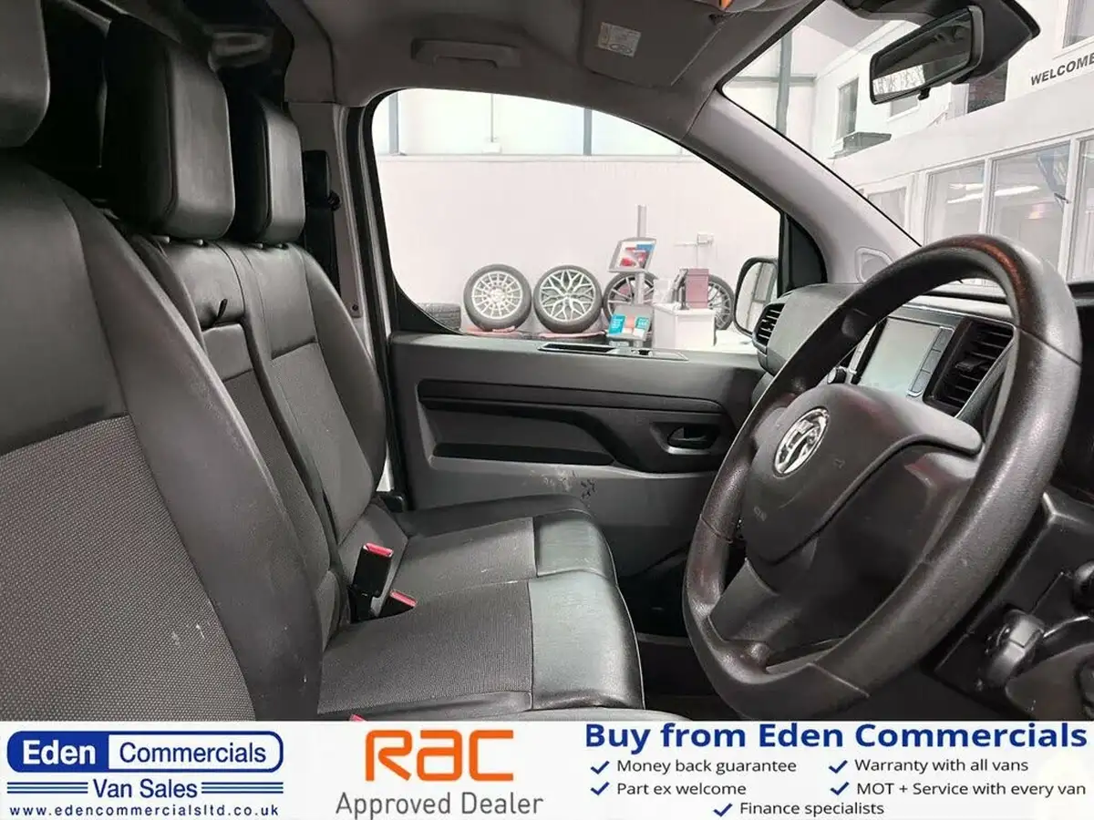 2020-vauxhall-vivaro-15td-2900-l2h1-sportive-big-14