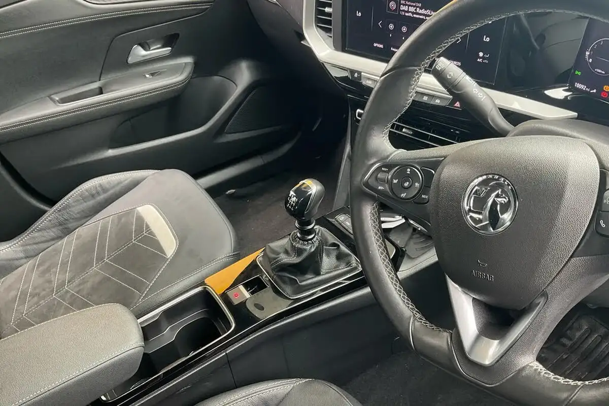2023-vauxhall-mokka-12-ultimate-136ps-big-11