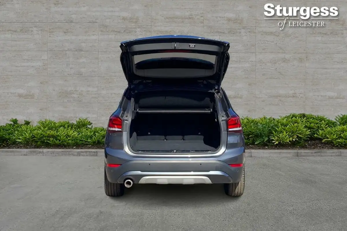 2022-bmw-x1-15-xdrive-25e-phev-xline-big-31