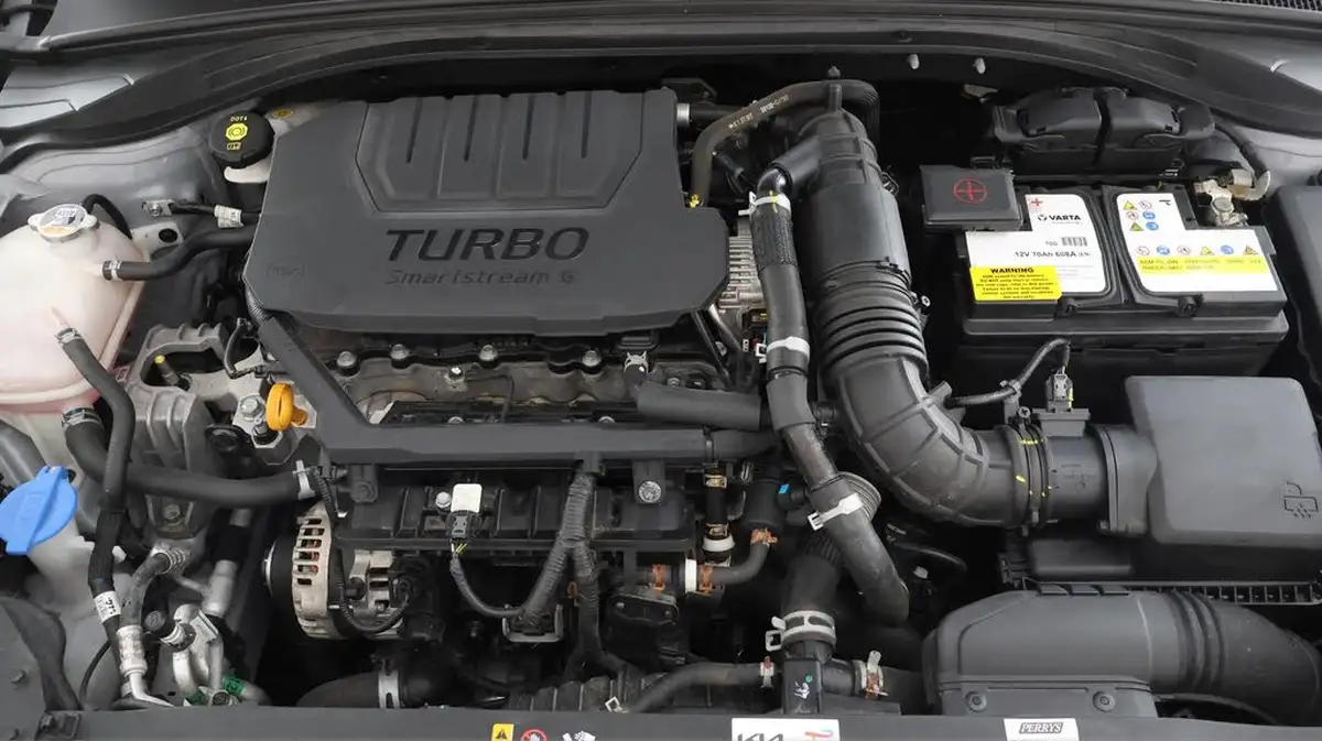 2022-kia-ceed-15-t-gdi-3-sportswagon-big-19