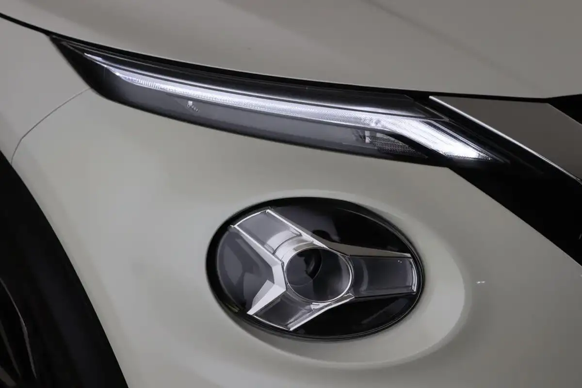 2020-nissan-juke-10-dig-t-tekna-117ps-dct-big-8