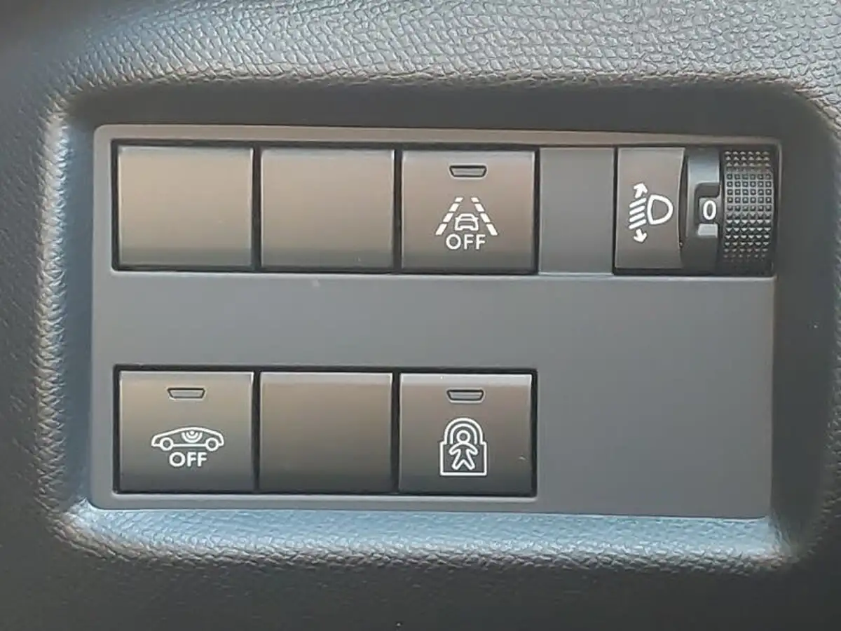 2023-citroen-c5-aircross-12-puretech-c-series-edition-130ps-ss-big-17