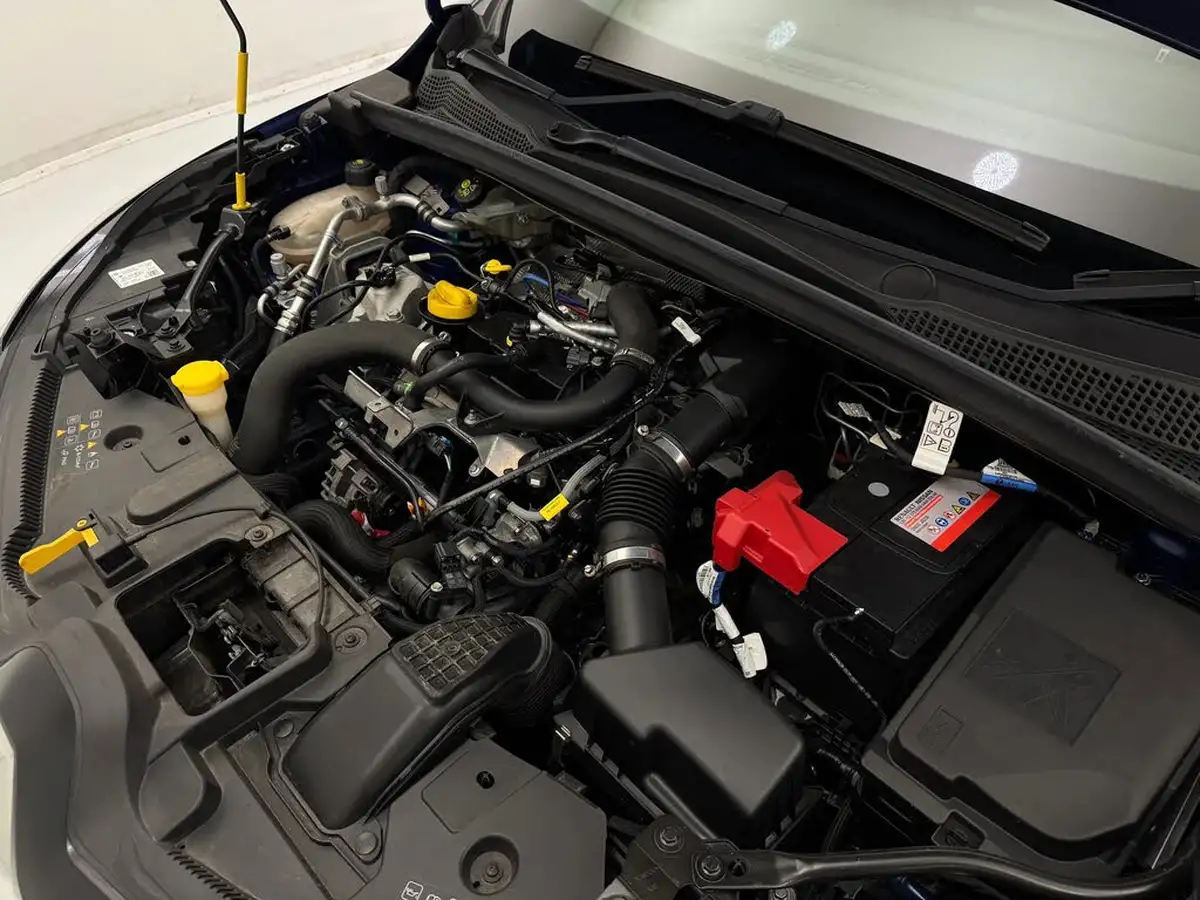 2021-renault-captur-10-tce-iconic-90ps-big-26