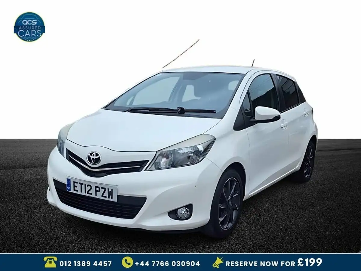 2012-toyota-yaris-133-trend-5d-big-13