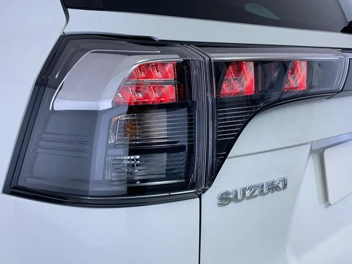 2024-suzuki-s-cross-14-boosterjet-ultra-allgrip-big-30