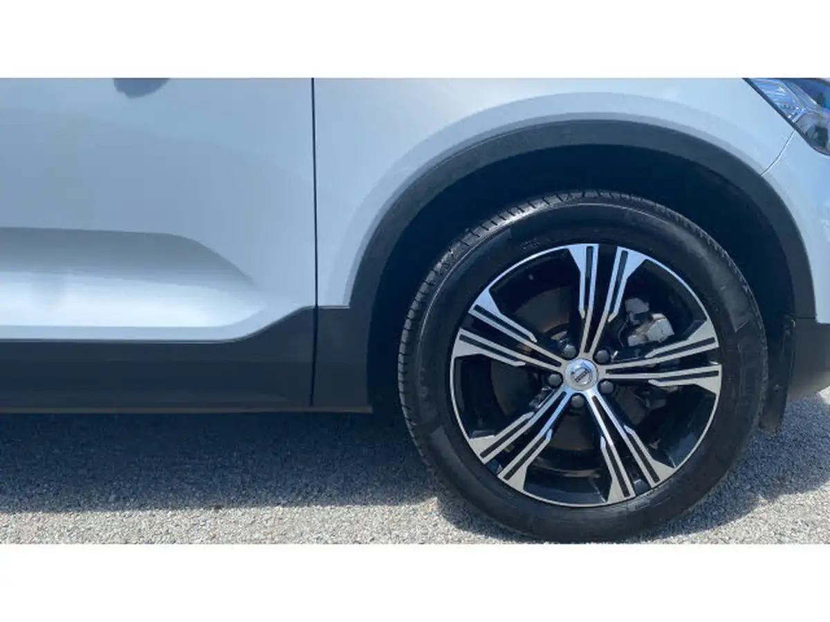 2022-volvo-xc40-15-t5-inscription-pro-big-15