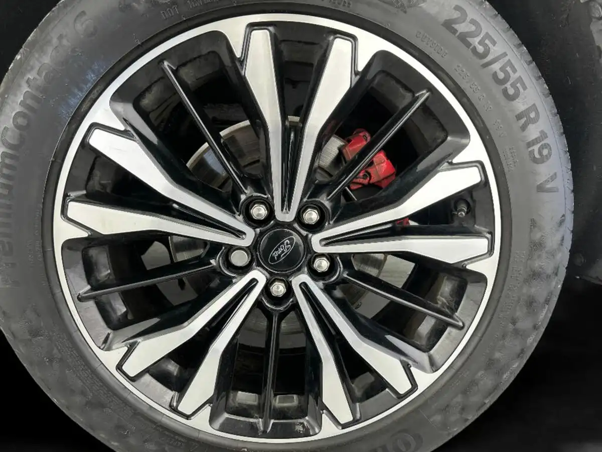 2021-ford-kuga-15-st-line-x-edition-big-8