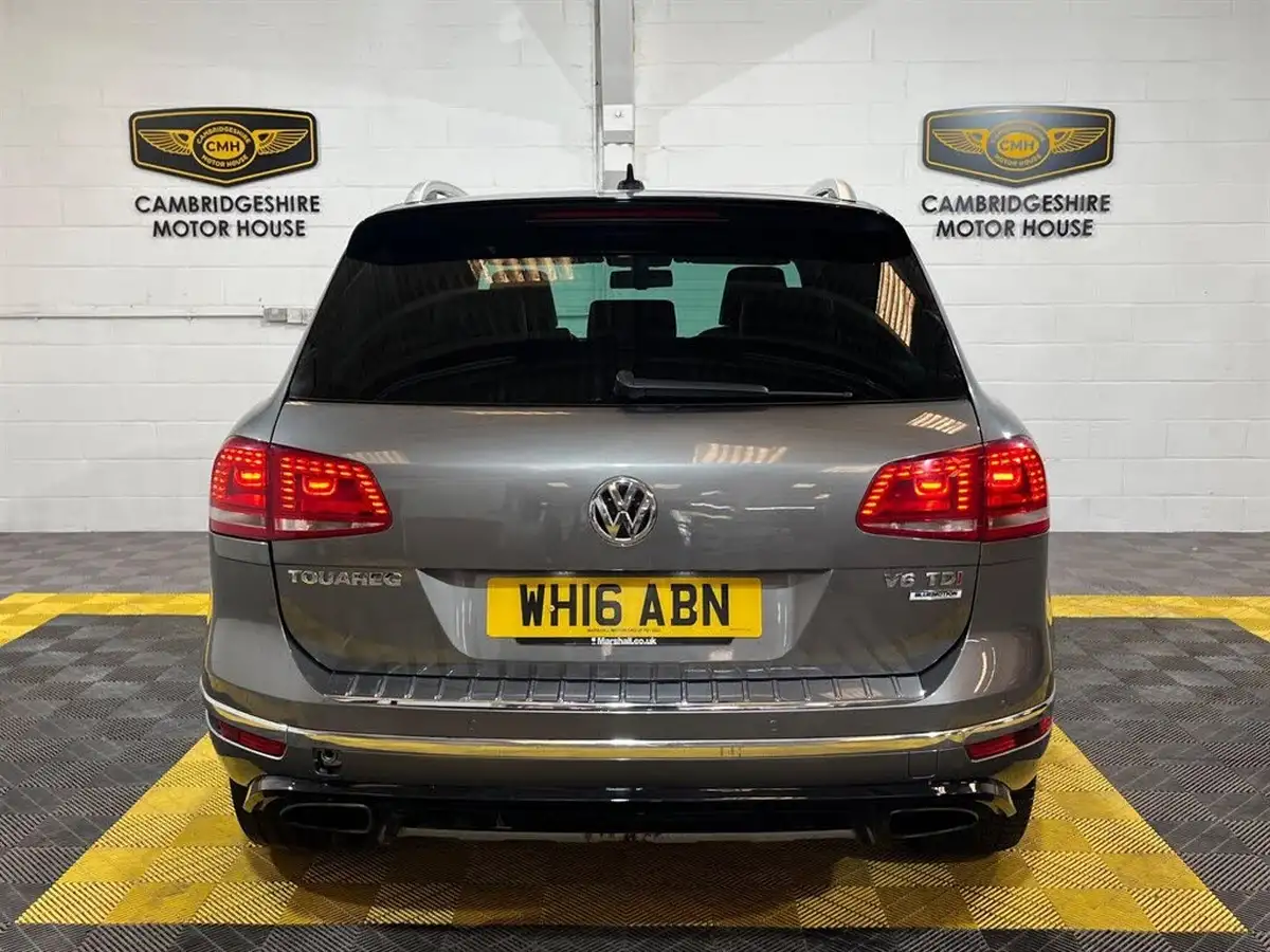 2016-volkswagen-touareg-30tdi-r-line-262ps-2967cc-big-10