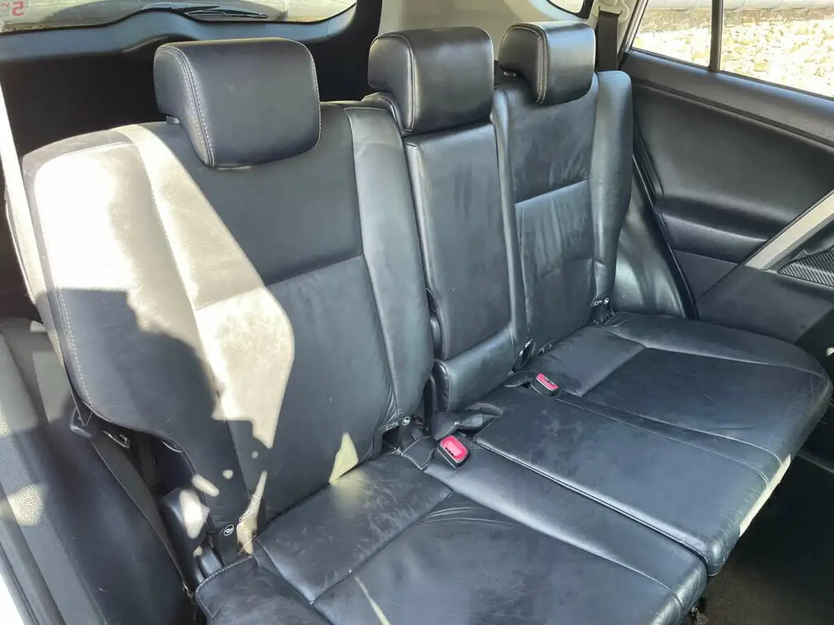2013-toyota-rav4-20td-invincible-2wd-1990cc-big-21