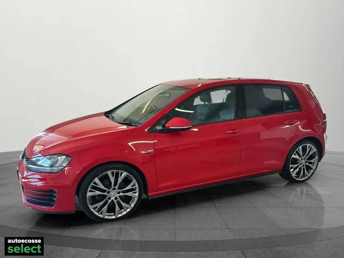 2014-volkswagen-golf-20tdi-gtd-bmt-5d-big-14