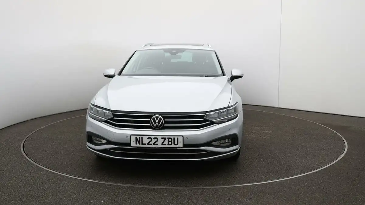 2022-volkswagen-passat-15-tsi-sel-estate-5d-dsg-big-39