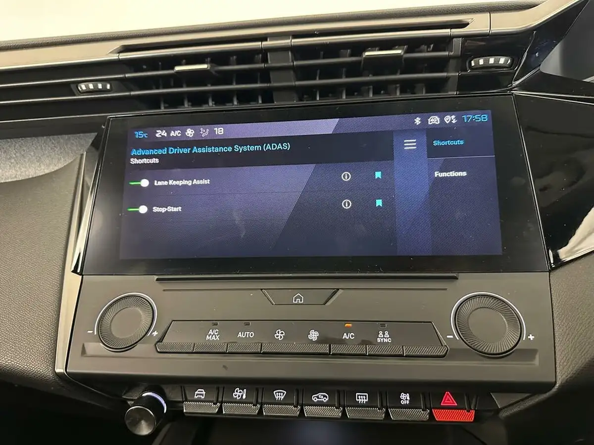 2023-peugeot-308-12-puretech-active-premium-130ps-big-33