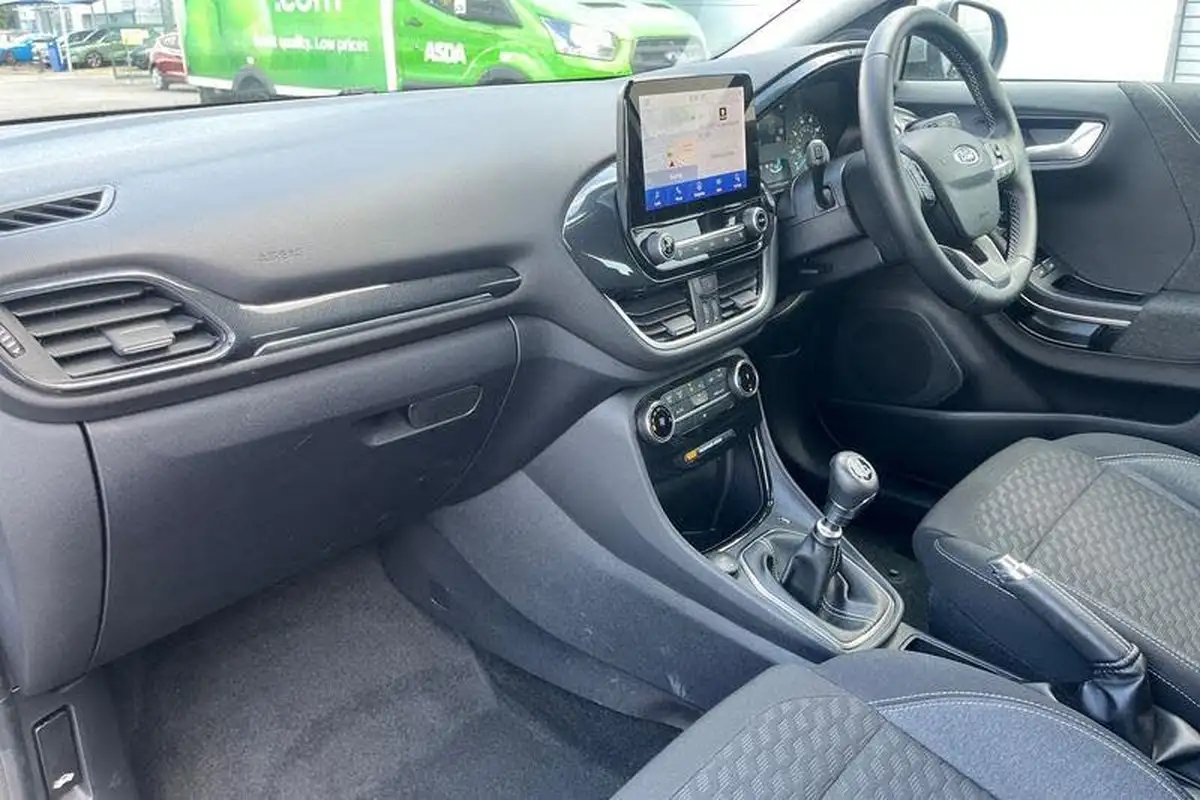 2023-ford-puma-suv-10-titanium-125ps-big-17