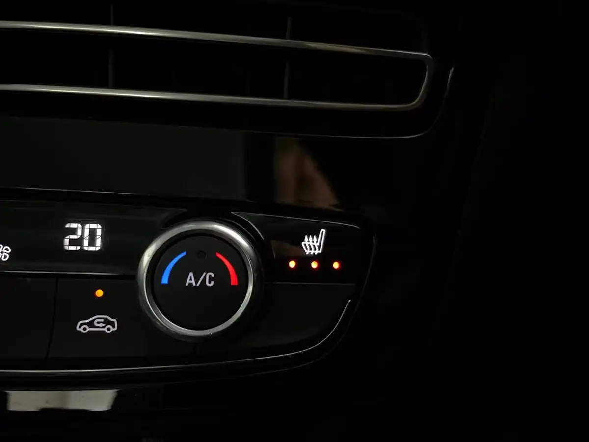2022-vauxhall-mokka-12-elite-premium-130ps-auto-big-23