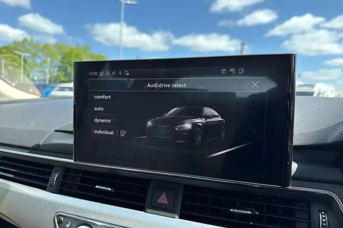 2023-audi-a5-20-35-tfsi-sportback-5d-big-51