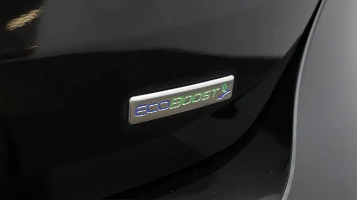 2018-ford-focus-10t-st-line-140ps-hatchback-big-22