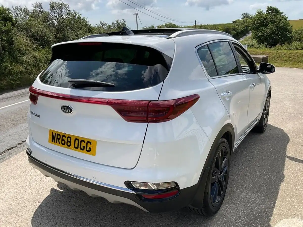 2018-kia-sportage-16-t-gdi-4-big-8
