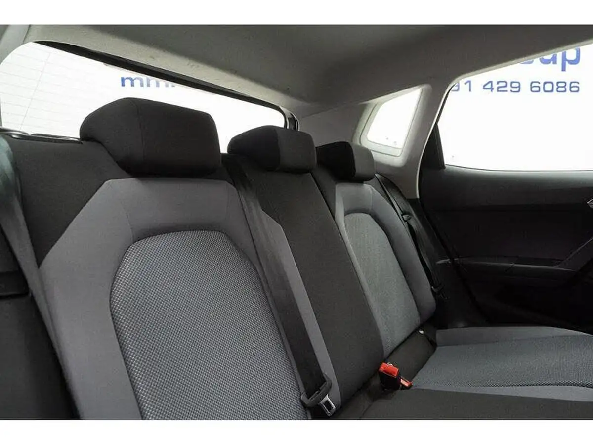 2019-seat-arona-16tdi-se-technology-lux-115ps-ss-big-46