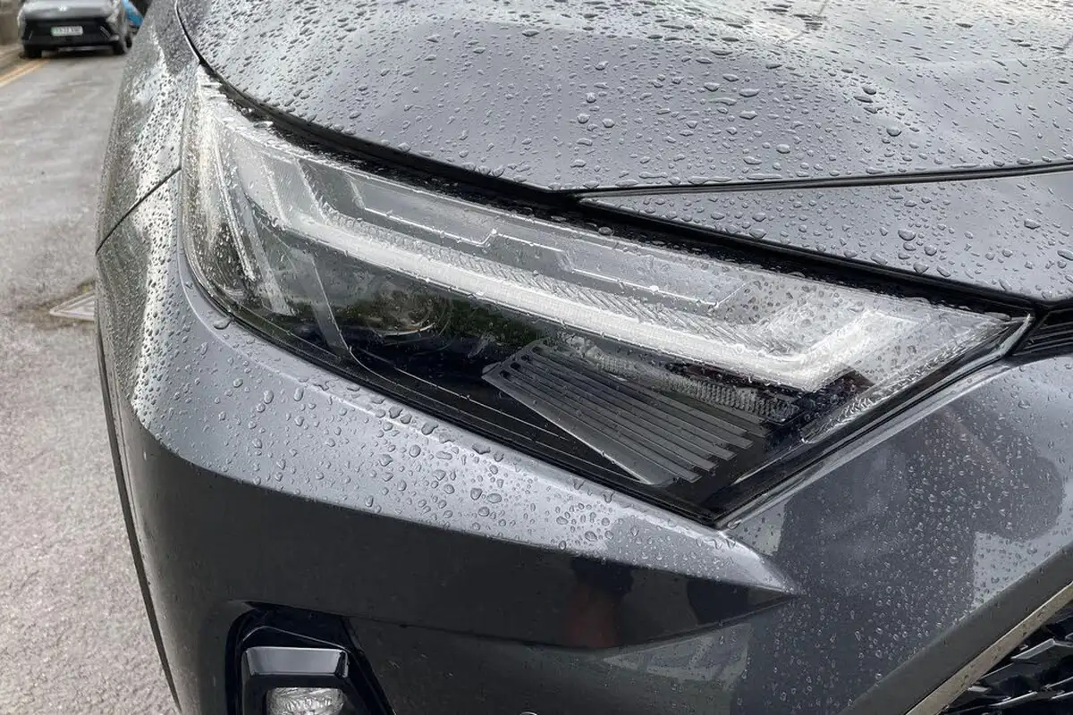 2023-toyota-rav4-25-vvt-i-dynamic-302bhp-plug-in-big-23