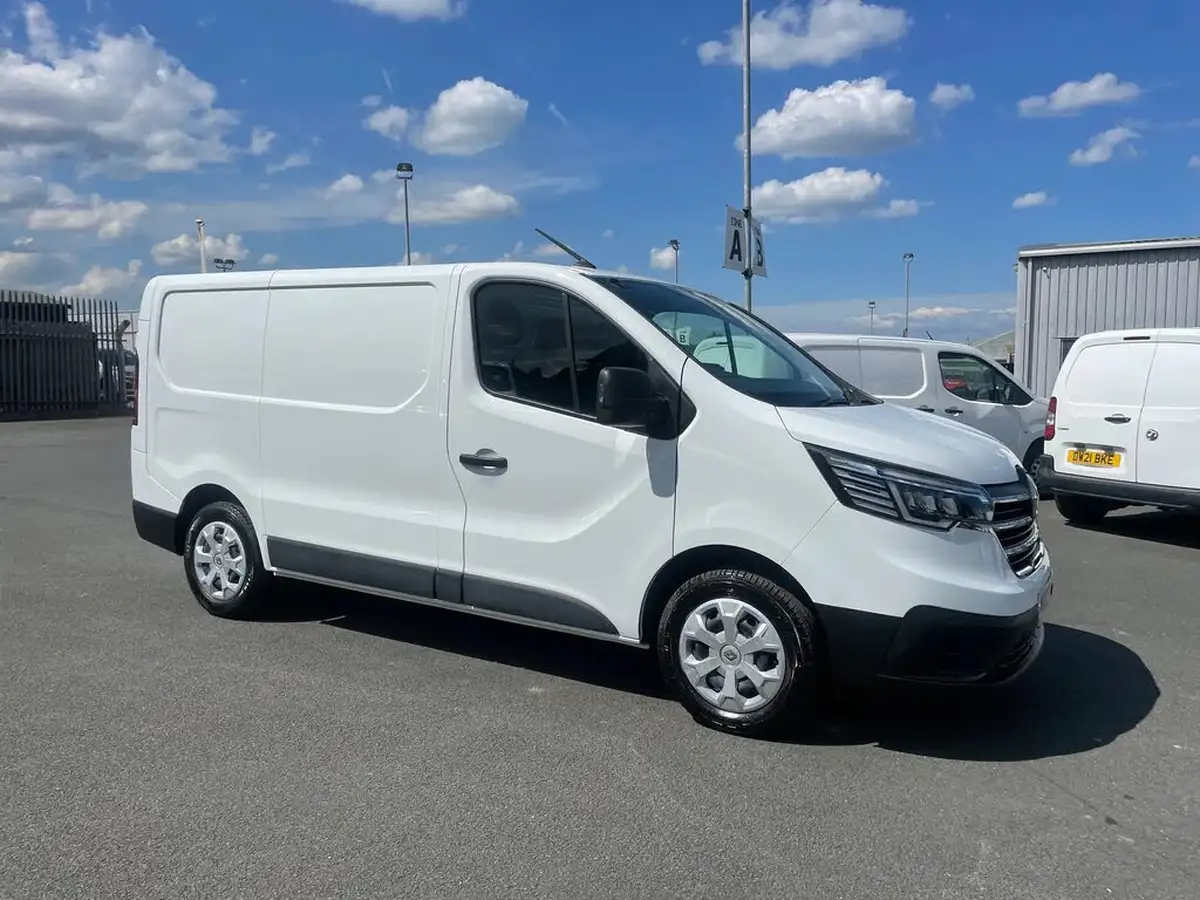 2022-renault-trafic-20dci-sl28-130-business-big-1
