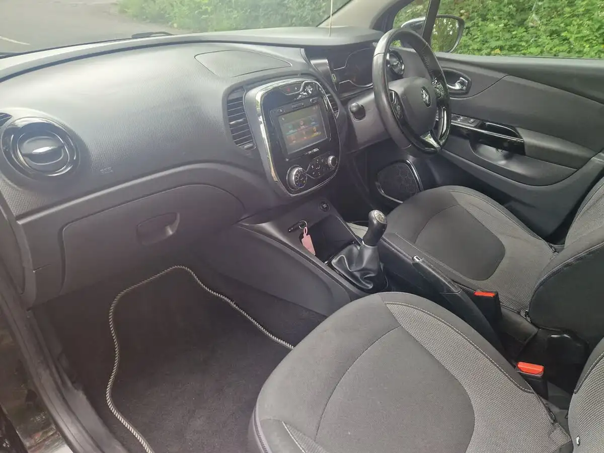 2016-renault-captur-09-dynamique-nav-big-17