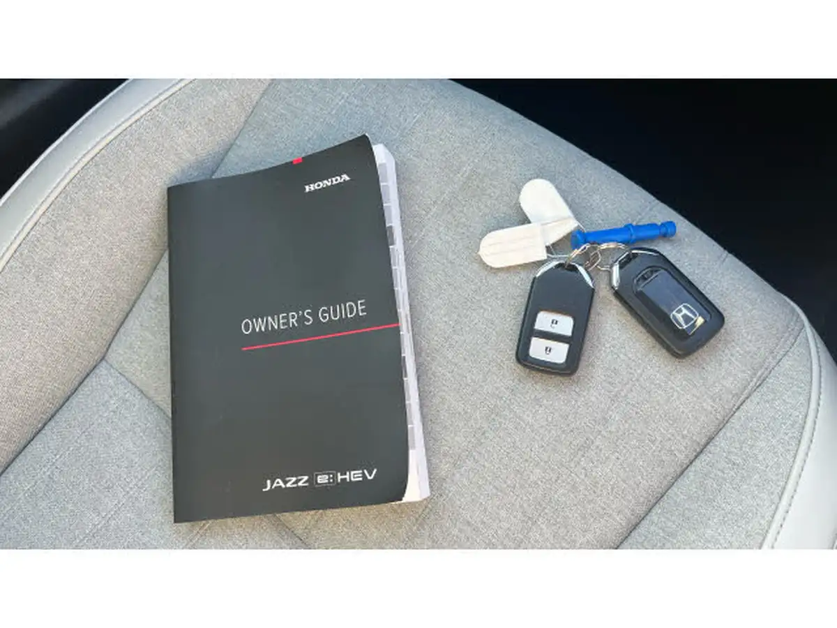 2022-honda-jazz-15-i-mmd-ex-107ps-big-18