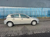 2009 Vauxhall Astra 1.4 Life (a/c) Hatchback