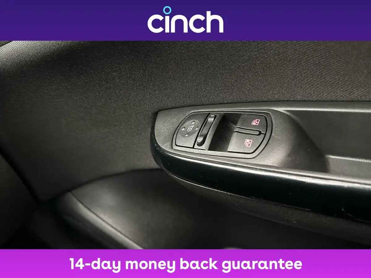 2019-vauxhall-corsa-14i-sri-nav-90ps-ecotec-5d-big-33