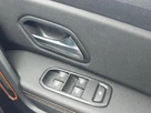 2022-dacia-duster-13-tce-extreme-se-150bhp-edc-small-11