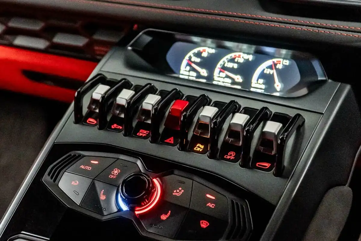 2016-lamborghini-huracan-52-lp-610-4-4wd-coupe-big-33