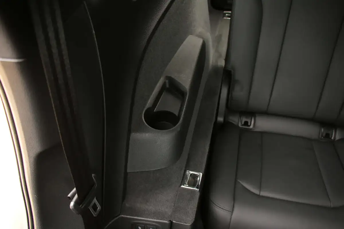 2022-audi-sq7-40-tfsi-black-edition-big-58