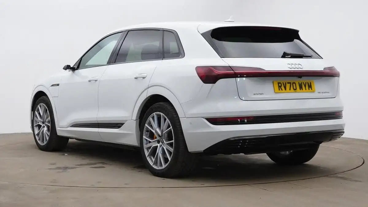 2020-audi-e-tron-55e-launch-edition-station-wagon-big-2