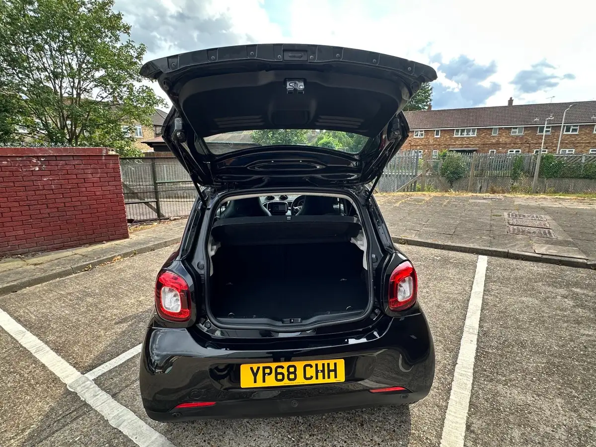 2018-smart-forfour-10-prime-premium-twinamic-big-7
