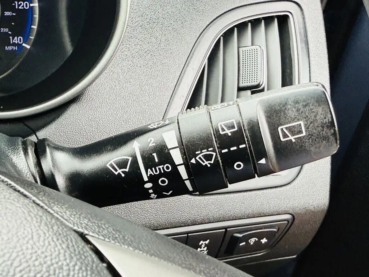 2014-hyundai-ix35-20td-premium-auto-big-16