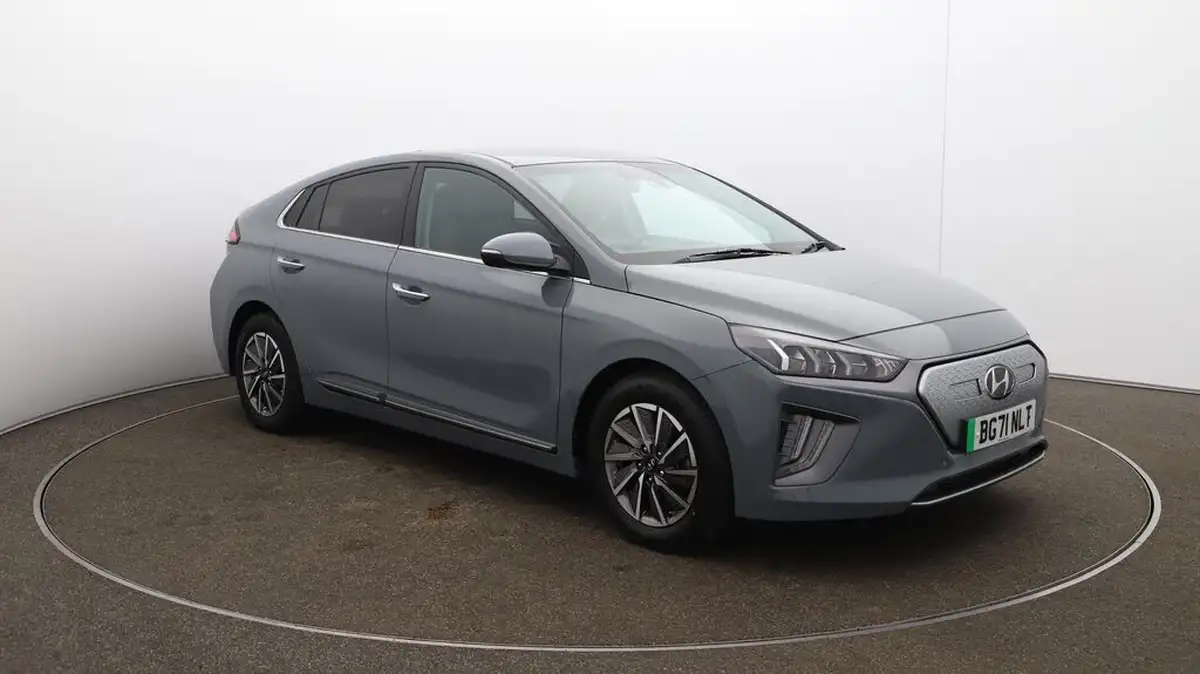 2021-hyundai-ioniq-e-premium-electric-100kw-big-38