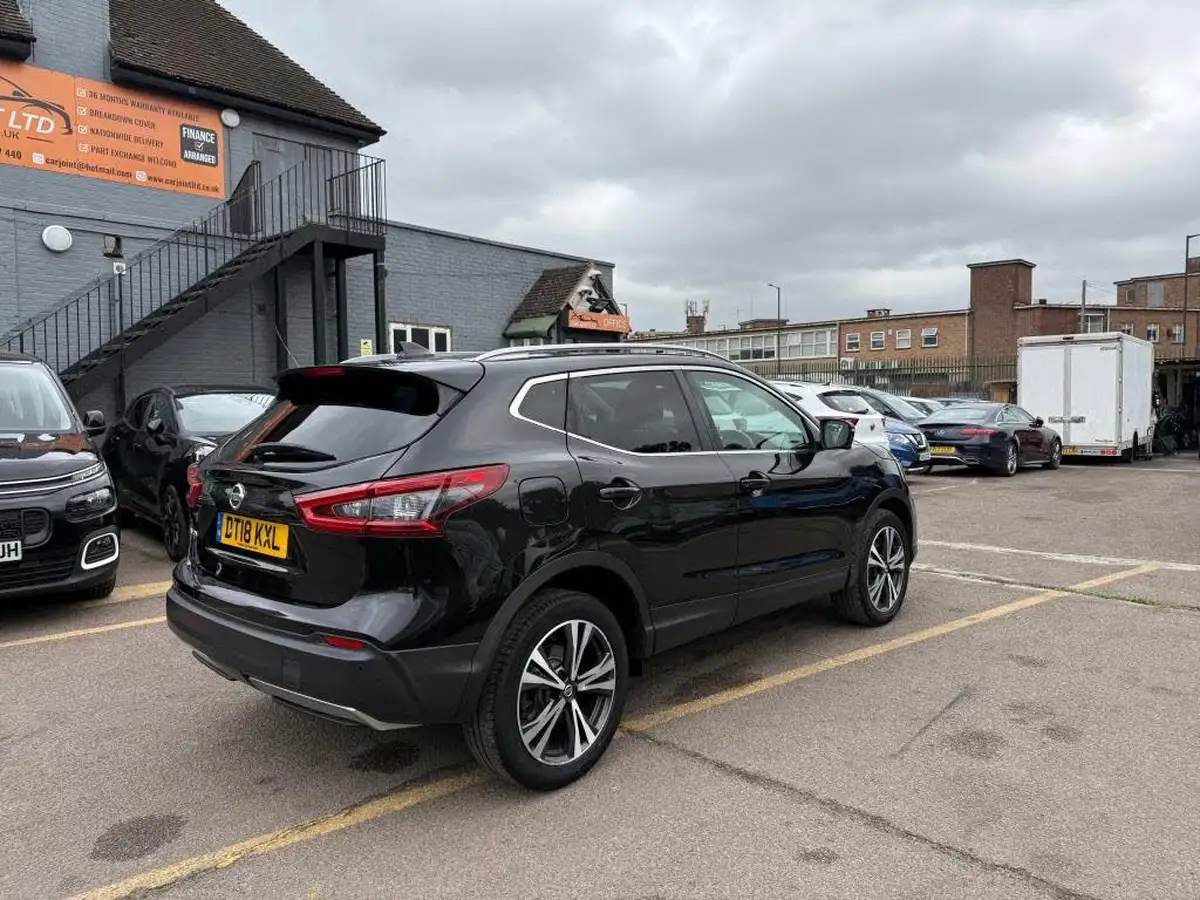 2018-nissan-qashqai-12-dig-t-n-connecta-big-1