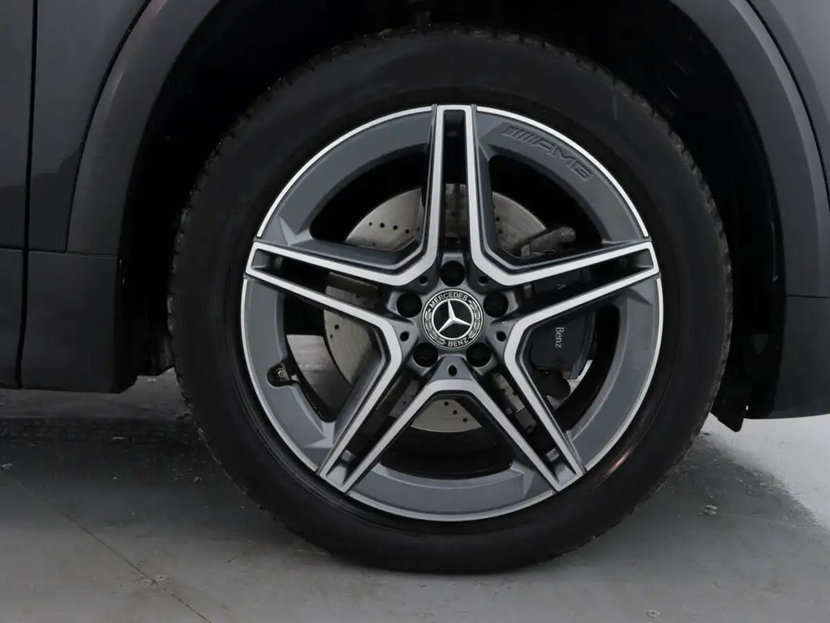 2021-mercedes-benz-glb-class-13-glb200-amg-line-7g-tronic-big-11