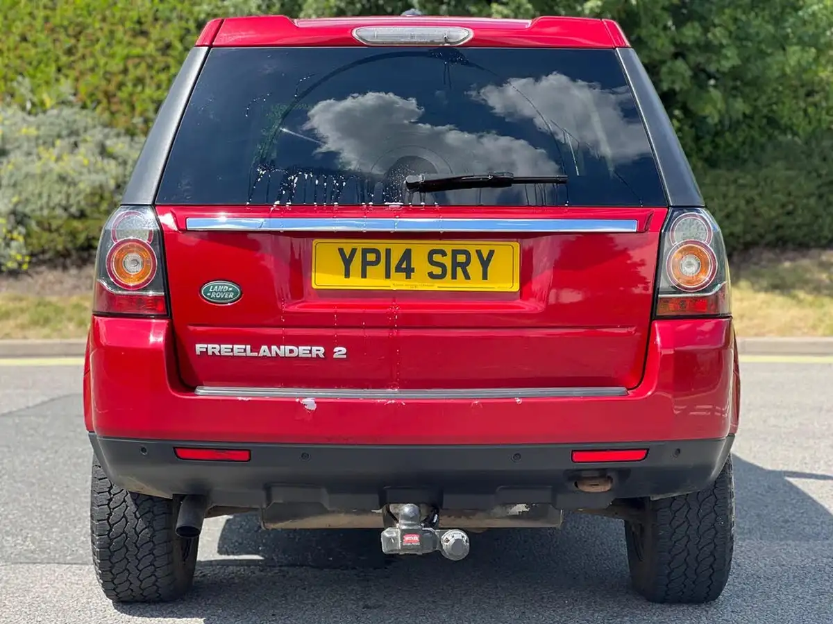 2014-land-rover-freelander-2-22td4-gs-big-11