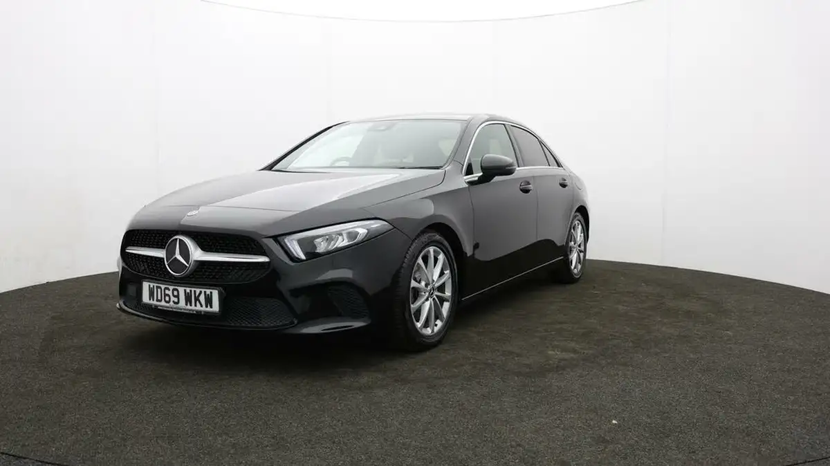 2020-mercedes-benz-a-class-13-a200-sport-saloon-4d-7g-dct-big-59