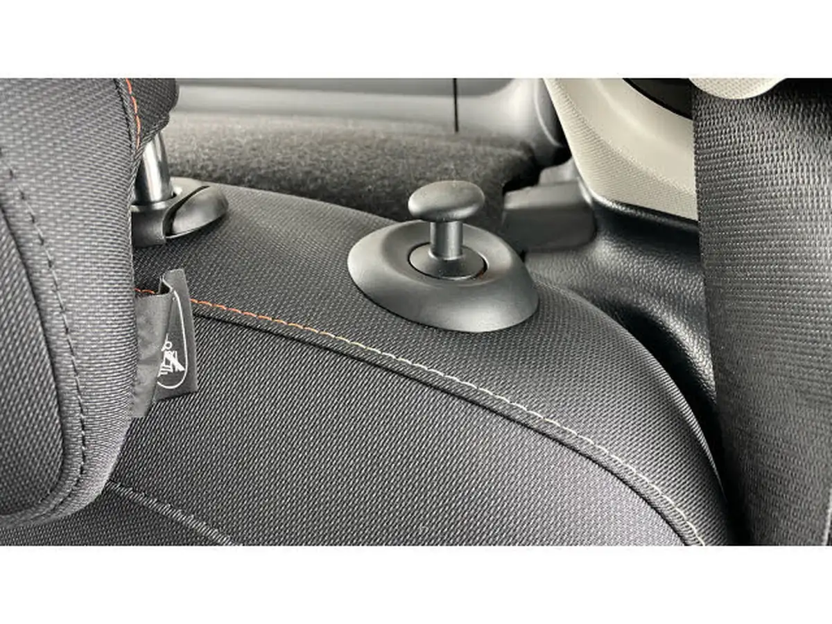 2023-mini-cooper-15-cooper-classic-premium-auto-hatchback-3d-auto-big-33