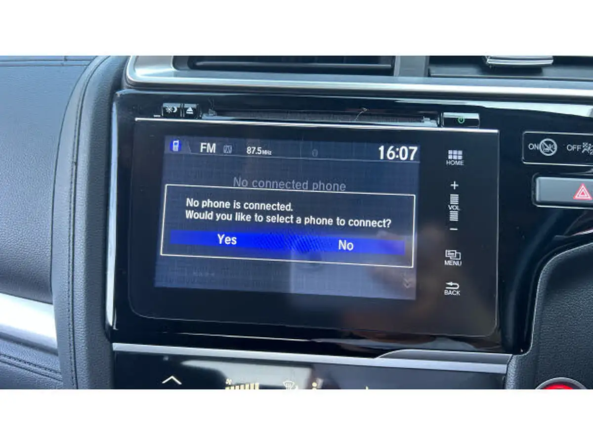 2019-honda-jazz-13-i-vtec-ex-navi-cvt-big-16