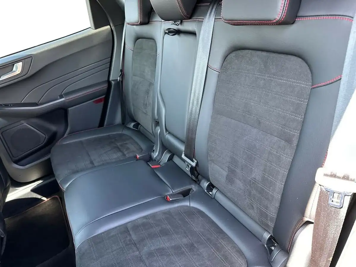 2023-ford-kuga-15t-st-line-edition-big-13