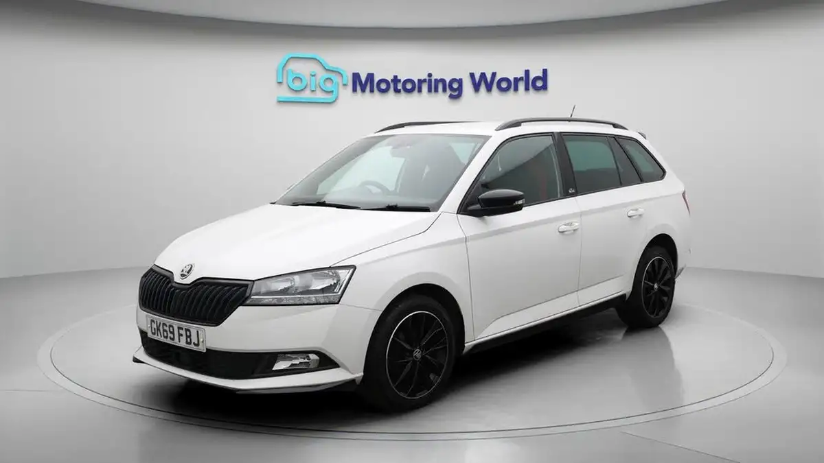 2019-skoda-fabia-10-tsi-monte-carlo-95ps-estate-big-3