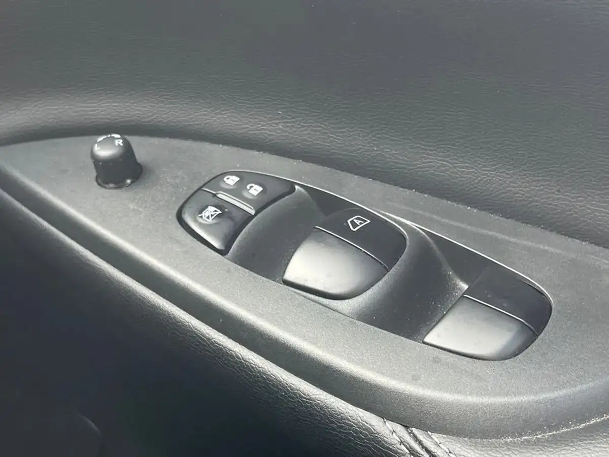 2017-nissan-pulsar-12-dig-t-n-connecta-ss-big-20