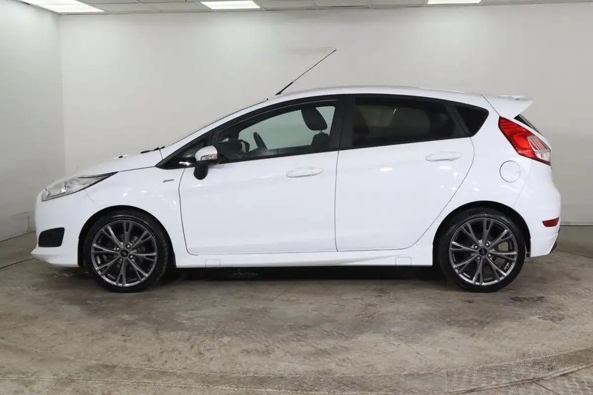 2017-ford-fiesta-10t-st-line-100ps-5d-big-7