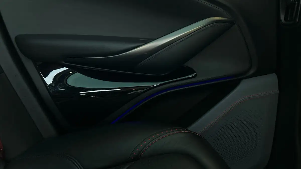 2021-aston-martin-dbx-40-v8-big-24